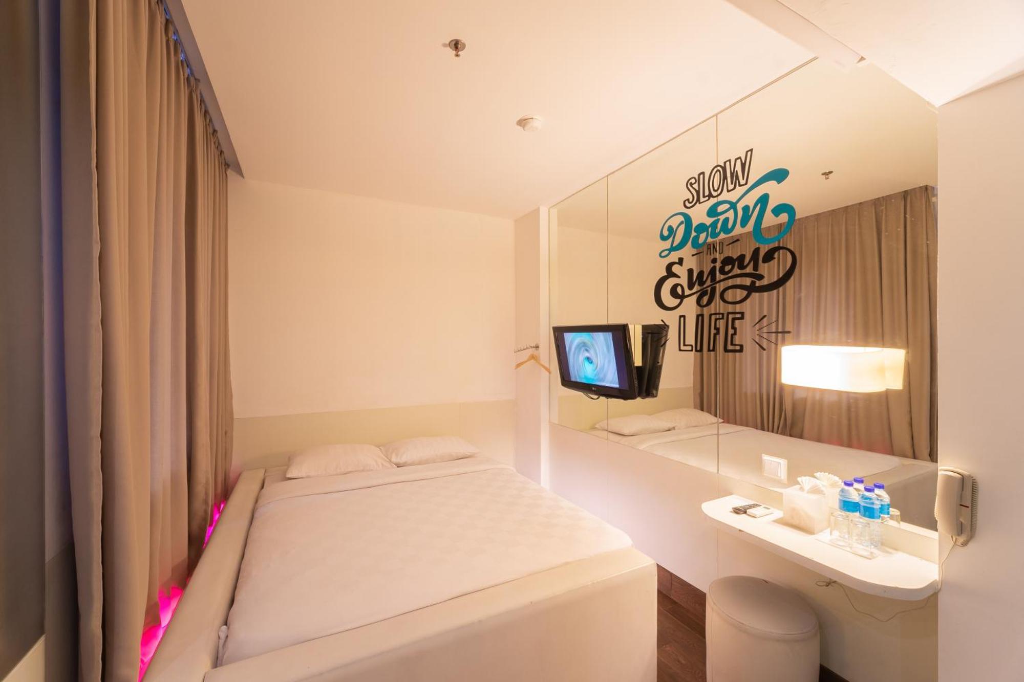 J Icon Hip Hotel Balikpapan  Dış mekan fotoğraf