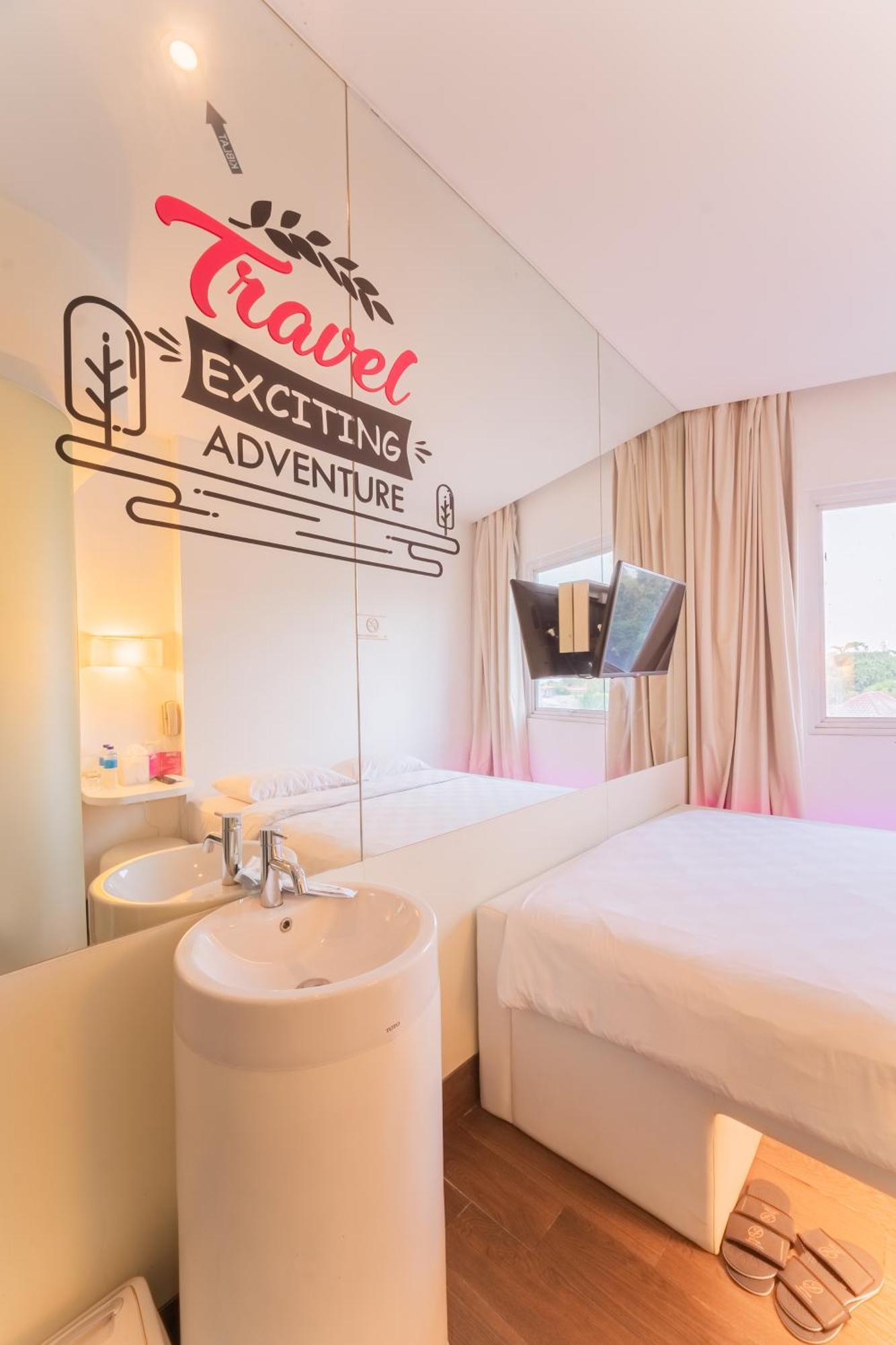 J Icon Hip Hotel Balikpapan  Dış mekan fotoğraf